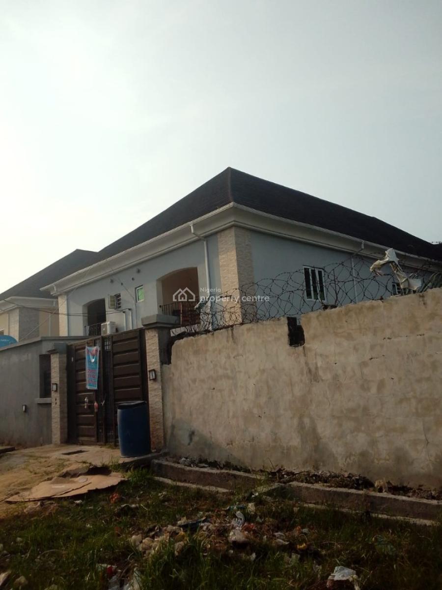 Nicely Built 3 Bedroom Apartment, Treasure Estate, Sangotedo, Ajah, Lagos, Flat / Apartment for Rent