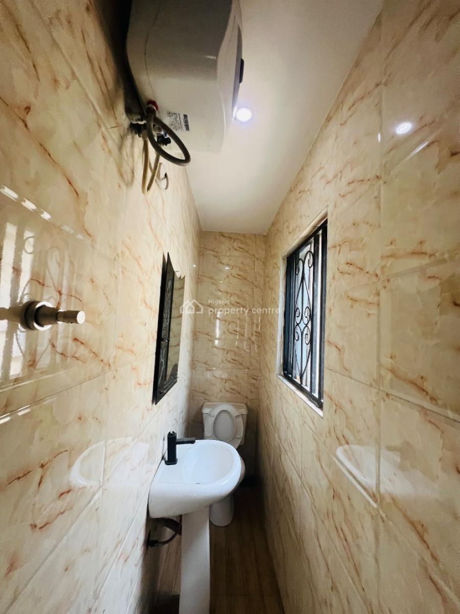 Executive 2 Bedroom Terrace Duplex, Lekki Phase 1, Lekki, Lagos, Terraced Duplex for Rent