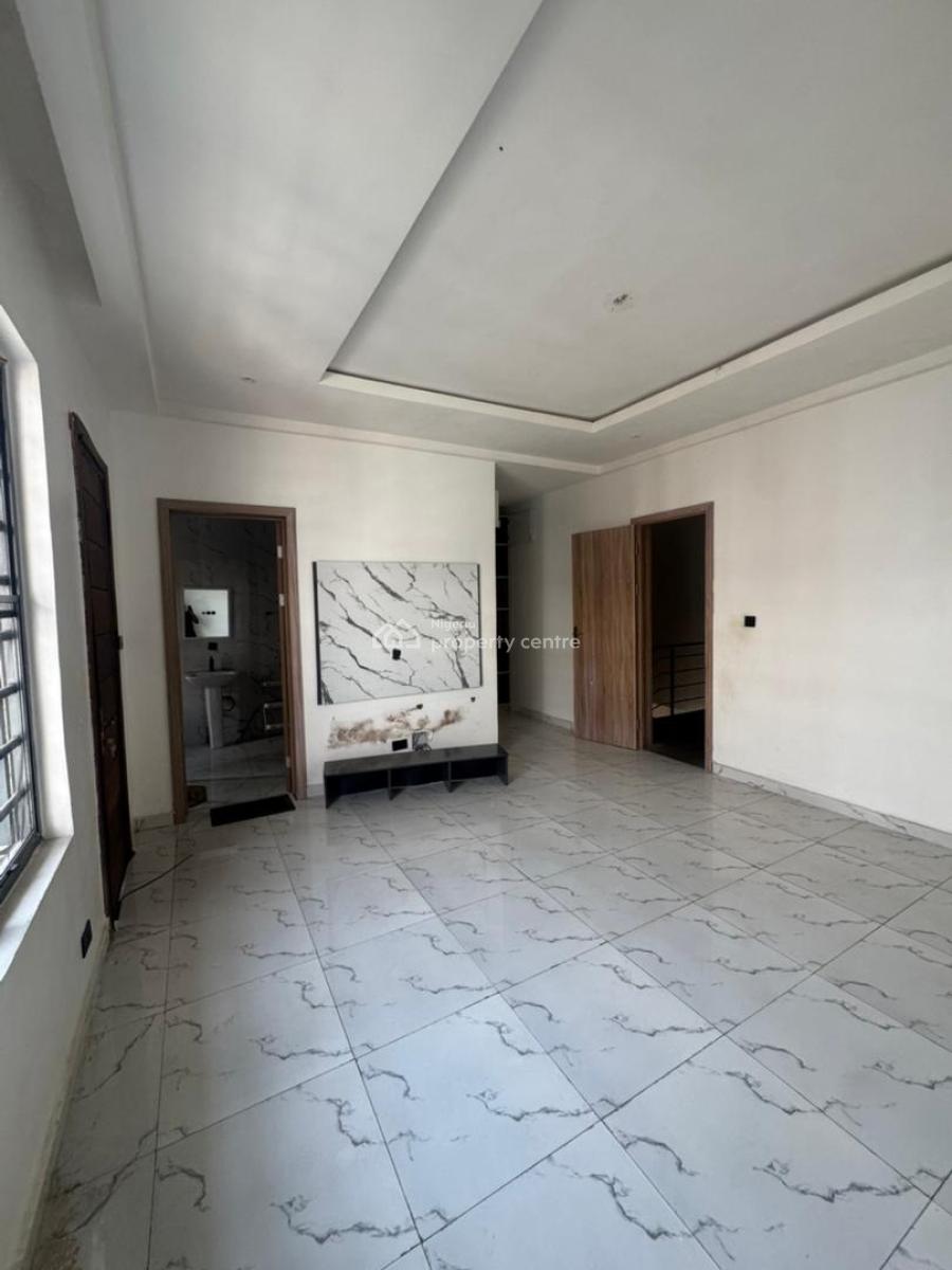 Nicely Built 4 Bedroom Terrace Duplex, Lekki County, Lekki Expressway, Lekki, Lagos, Terraced Duplex for Rent