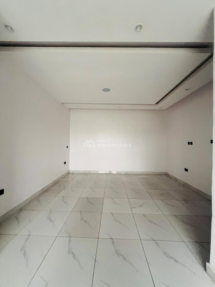 Brand New 3 Bedroom Apartment with Bq, Lekki Phase 1, Lekki, Lagos, Flat / Apartment for Rent