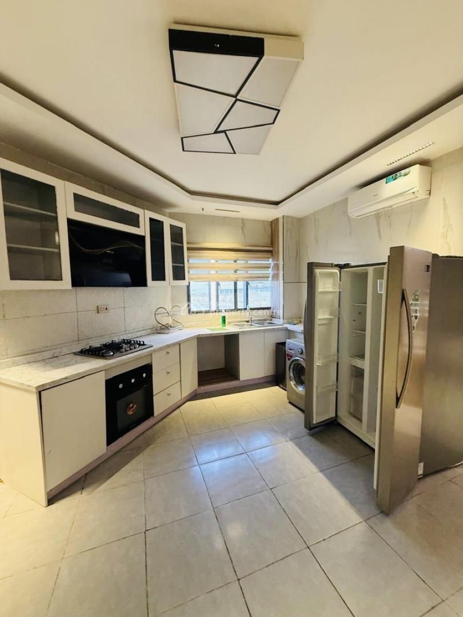 Luxury Living Redefined --- Fully Furnished 3-bedroom Apartment with Bq, Banana Island, Ikoyi, Lagos, Flat / Apartment for Sale