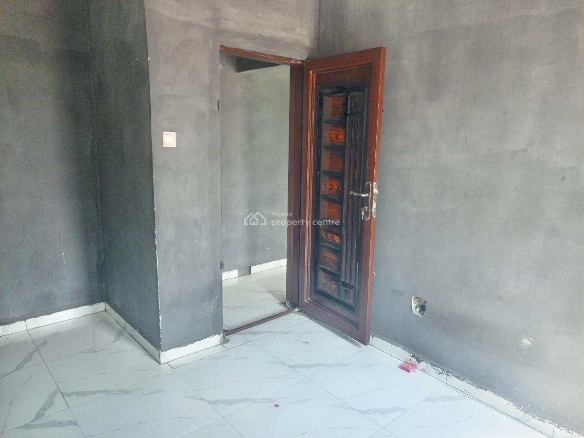 Lovely Mini Flat (room and Parlor) with Pop  & Balcony Upstairs, Malete, Opposite Beechwood Estate, Ibeju Lekki, Lagos, Mini Flat (room and Parlour) for Rent