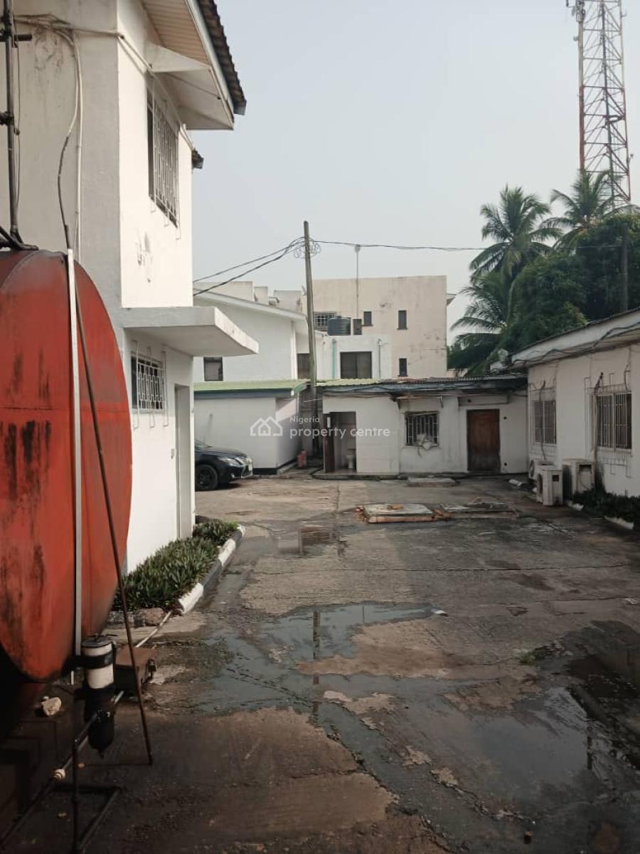 Commercial Building, Victoria Island (vi), Lagos, Commercial Property for Rent