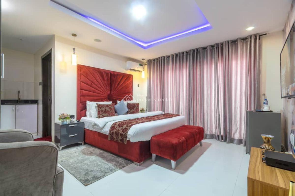 Lush 4 Bedrooms Fully and Serviced Apartment, Ikeja, Lagos, Flat / Apartment Short Let