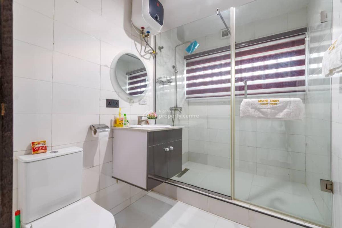 Lush 4 Bedrooms Fully and Serviced Apartment, Ikeja, Lagos, Flat / Apartment Short Let