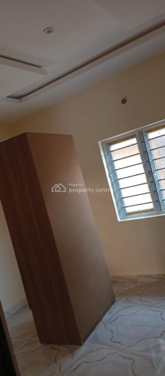 Beautiful 2 Bedroom Flat, Berger, Arepo, Ogun, Flat / Apartment for Rent