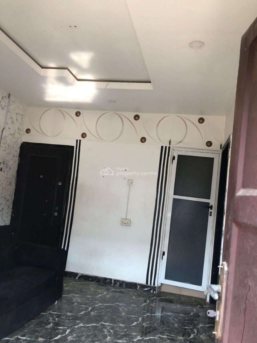 Nice 2 Bedroom Flat, Magboro, Ogun, Flat / Apartment for Rent