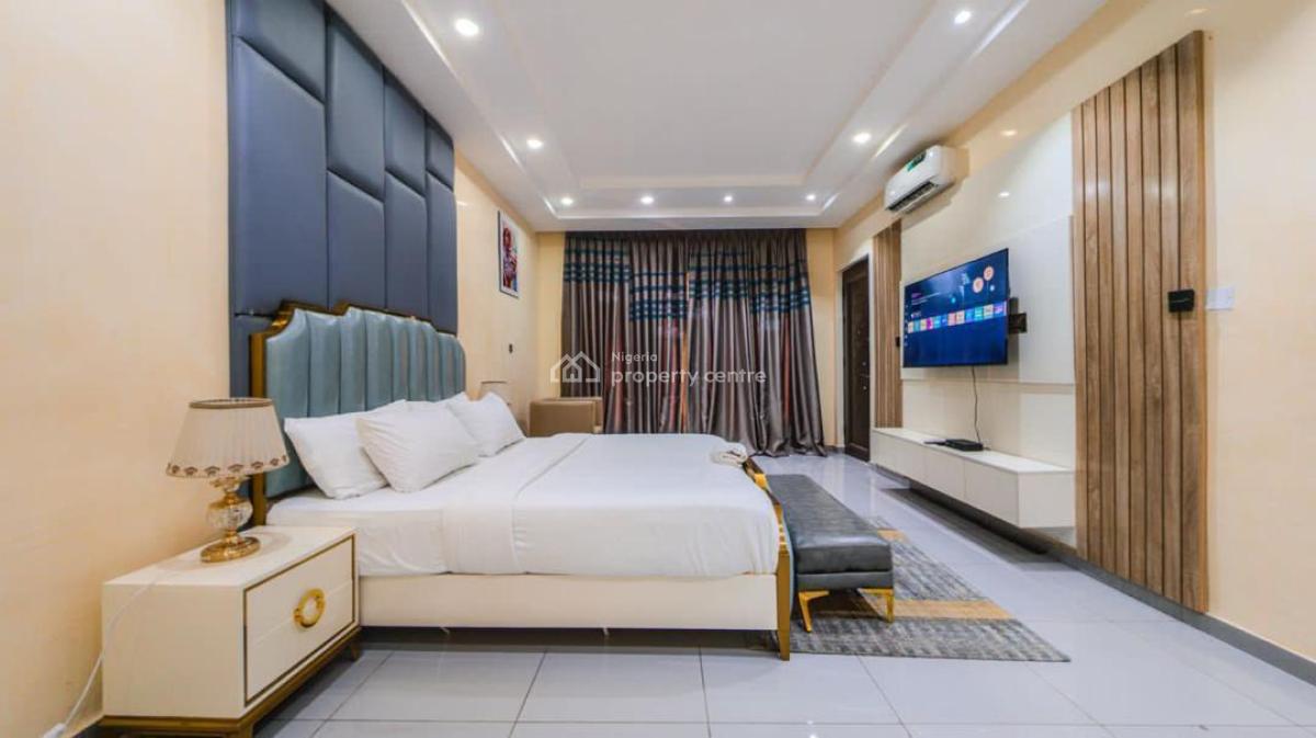 Premium 4 Bedroom Waterfront Duplex with Swimming Pool, Off Admiralty Way, Lekki Phase 1, Lekki, Lagos, Terraced Duplex Short Let