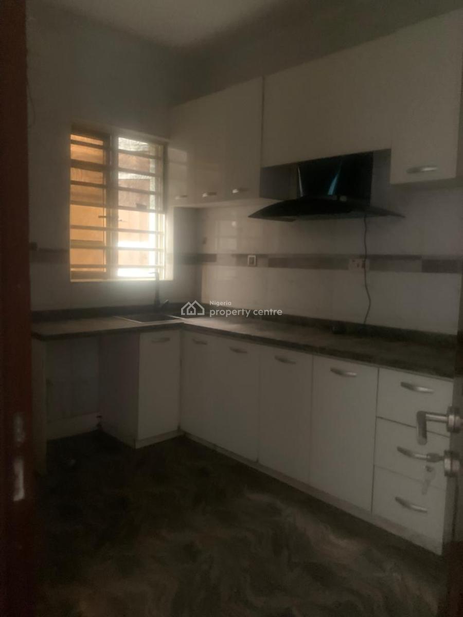 Luxurious 2 Bedroom Apartment with Excellent Facilities, Lekki, Lagos, Flat / Apartment for Rent