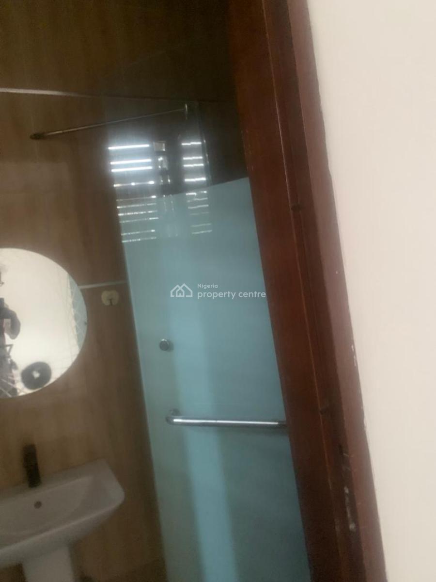 Luxurious 2 Bedroom Apartment with Excellent Facilities, Lekki, Lagos, Flat / Apartment for Rent