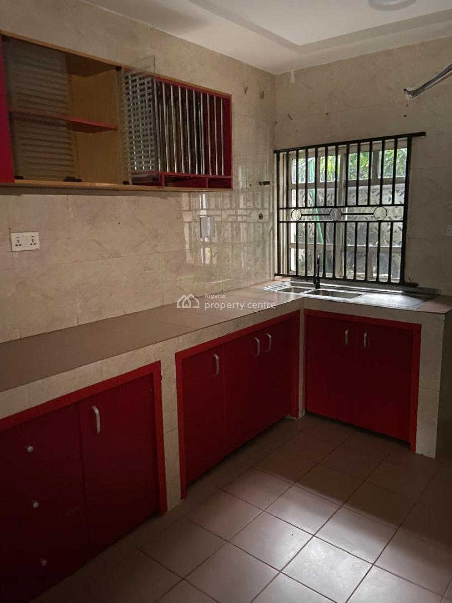Executive 3 Bedroom Apartment, Gbagada, Lagos, Flat / Apartment for Rent
