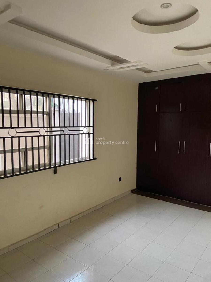 Executive 3 Bedroom Apartment, Gbagada, Lagos, Flat / Apartment for Rent