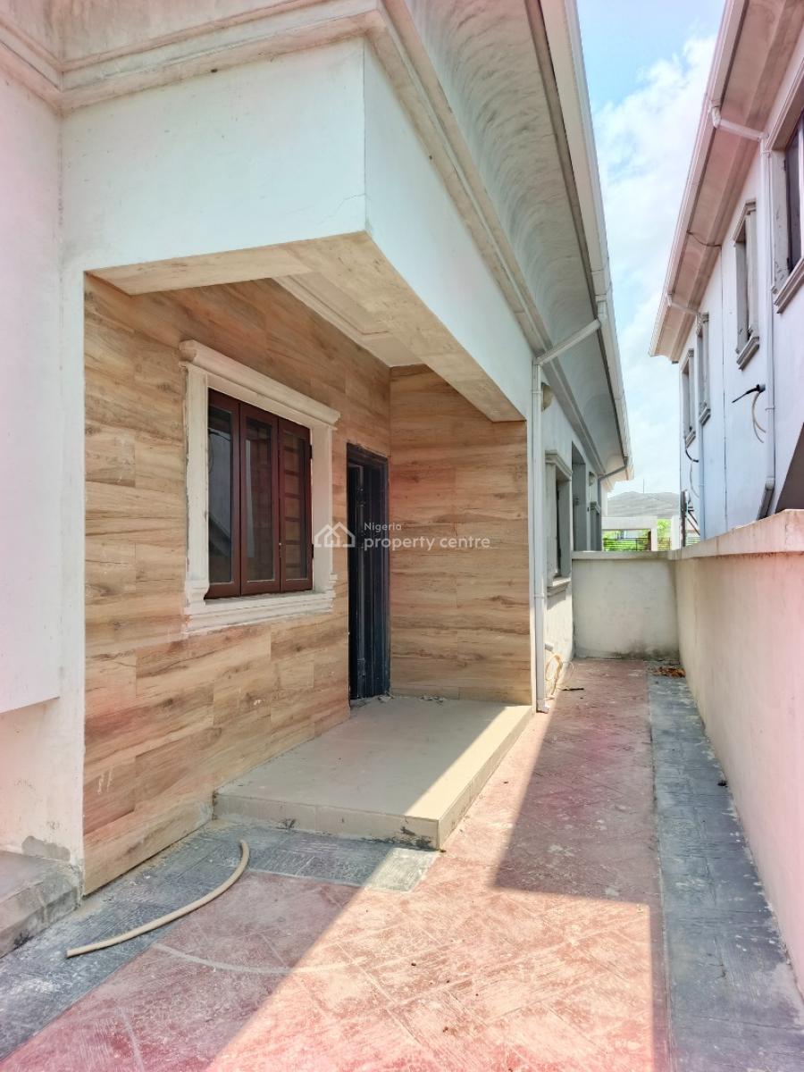 Smart Spacious Newly Built 2 Bedrooms Bungalow, Abraham Adesanya Axis, Ajah, Lagos, Detached Bungalow for Rent