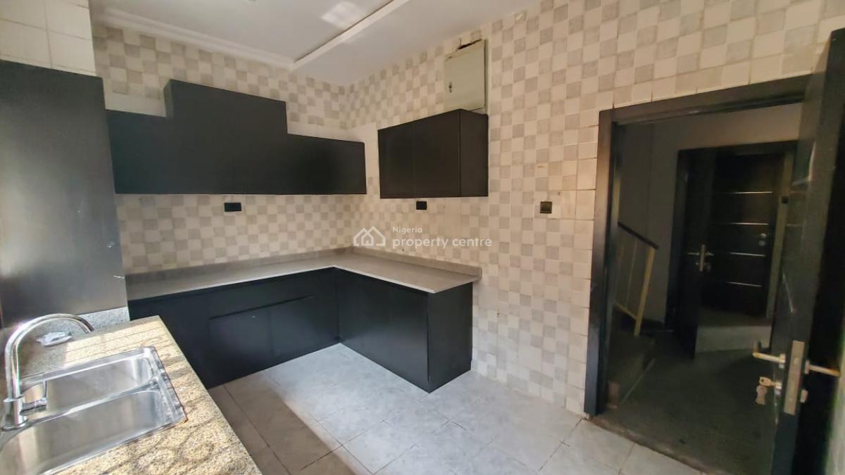 4 Bedroom Terrace, Off Fola Osibo, Lekki Phase 1, Lekki, Lagos, House for Rent