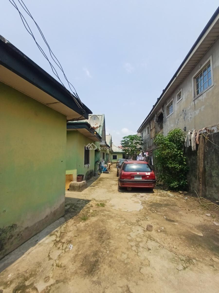 Multi Unit Block of Flats, Aker Road Iwofe, Rumolumeni, Port Harcourt, Rivers, Block of Flats for Sale