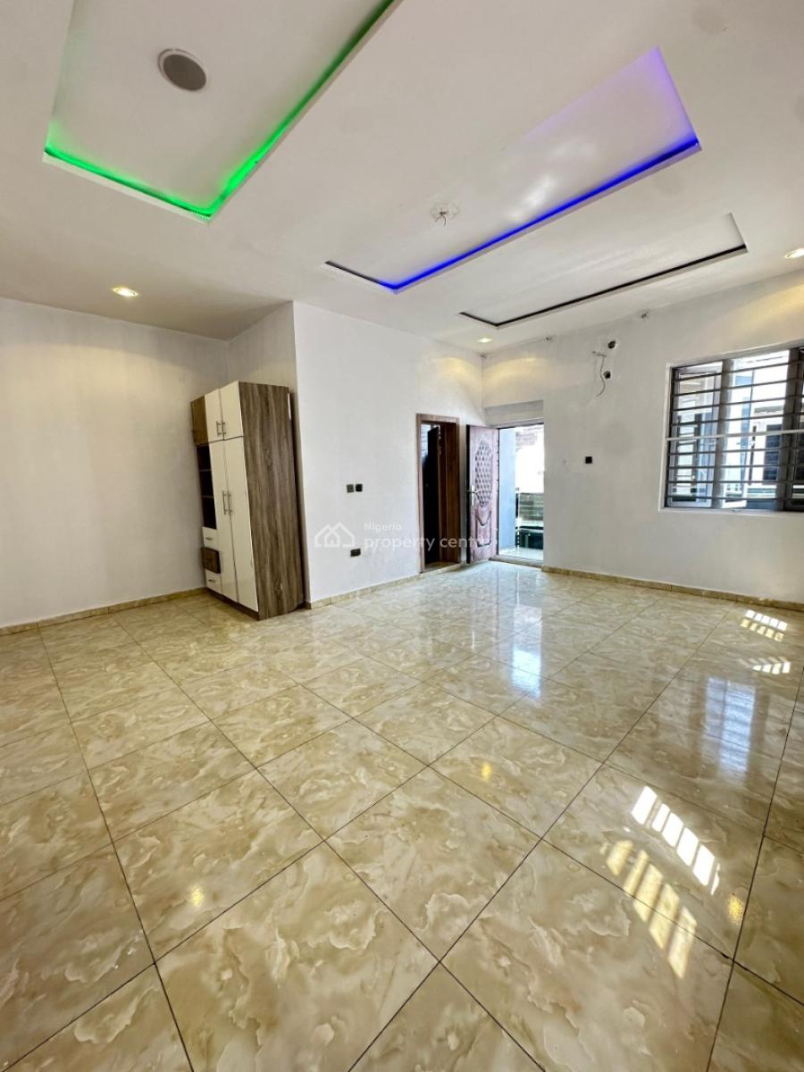 Masters Bedroom, Orchid, Lekki, Lagos, Self Contain (single Rooms) for Rent