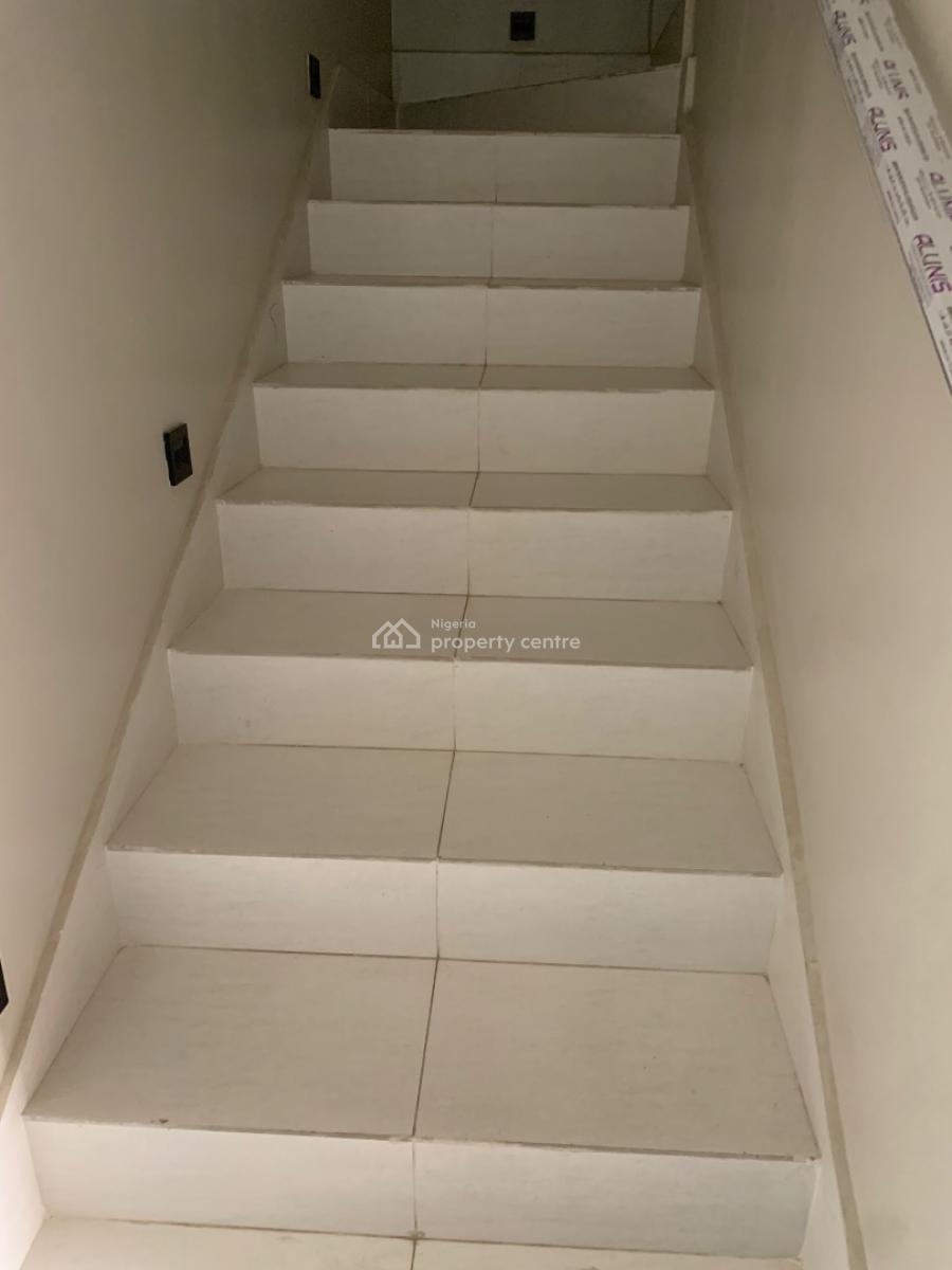 Four Bedroom Semi Detached Duplex, Lagoon District, Lekki Phase 1, Lekki, Lagos, Semi-detached Duplex for Sale