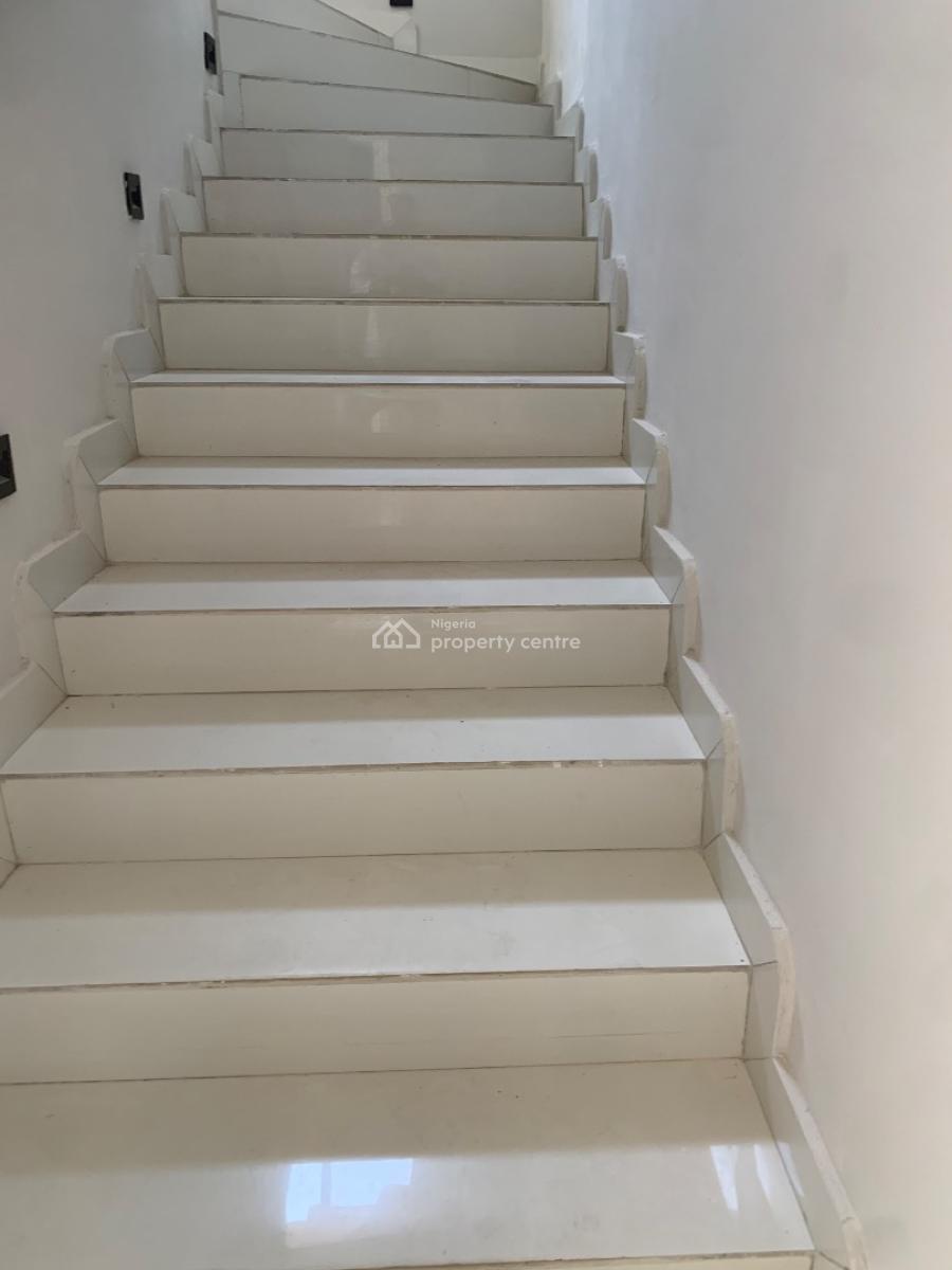 Four Bedroom Semi Detached Duplex, Lagoon District, Lekki Phase 1, Lekki, Lagos, Semi-detached Duplex for Sale