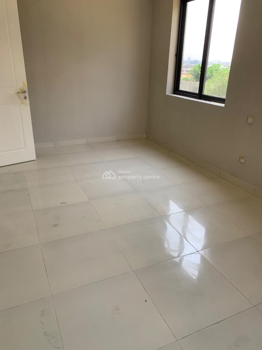 Four Bedroom Semi Detached Duplex, Lagoon District, Lekki Phase 1, Lekki, Lagos, Semi-detached Duplex for Sale