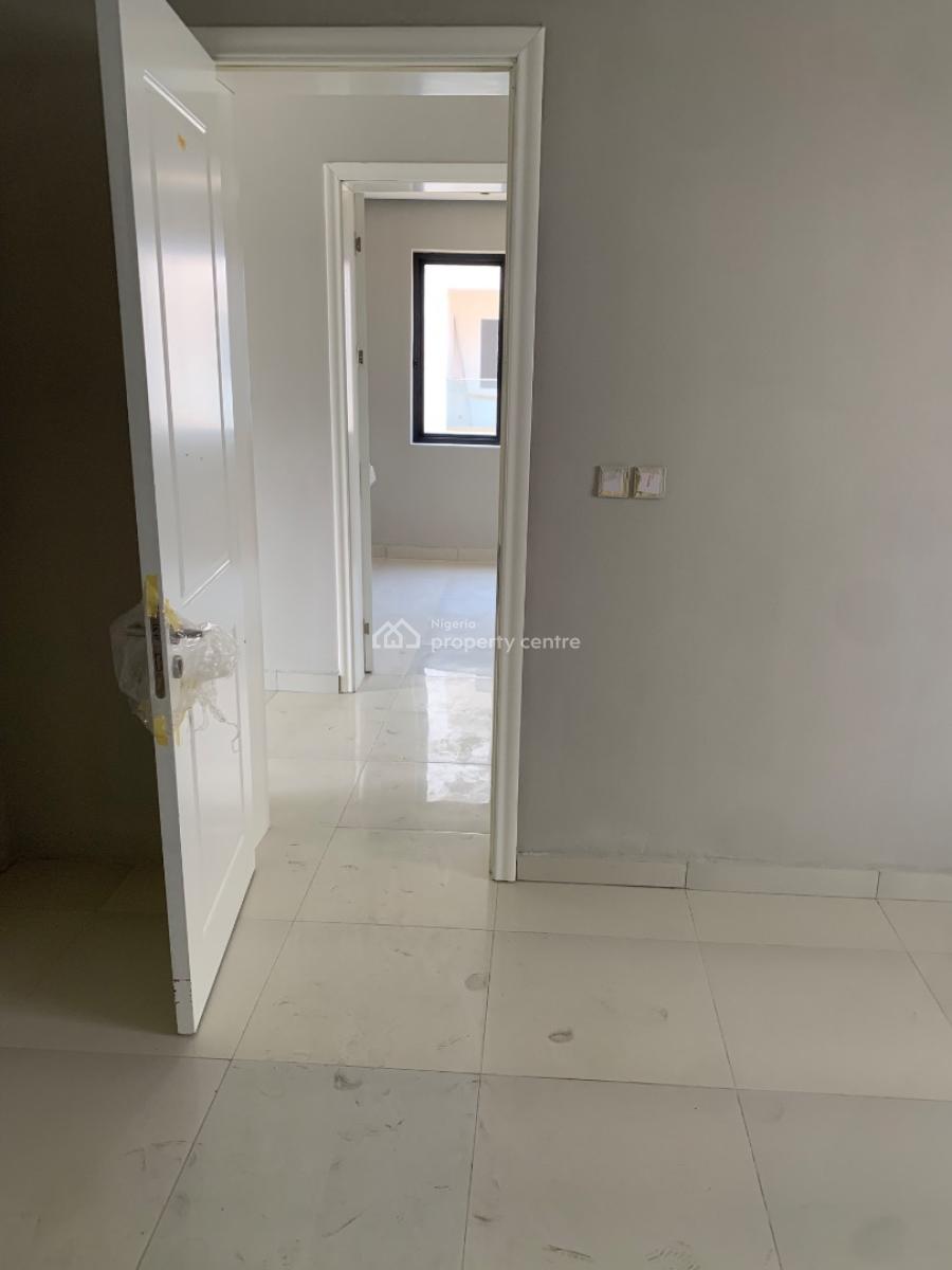 Four Bedroom Semi Detached Duplex, Lagoon District, Lekki Phase 1, Lekki, Lagos, Semi-detached Duplex for Sale