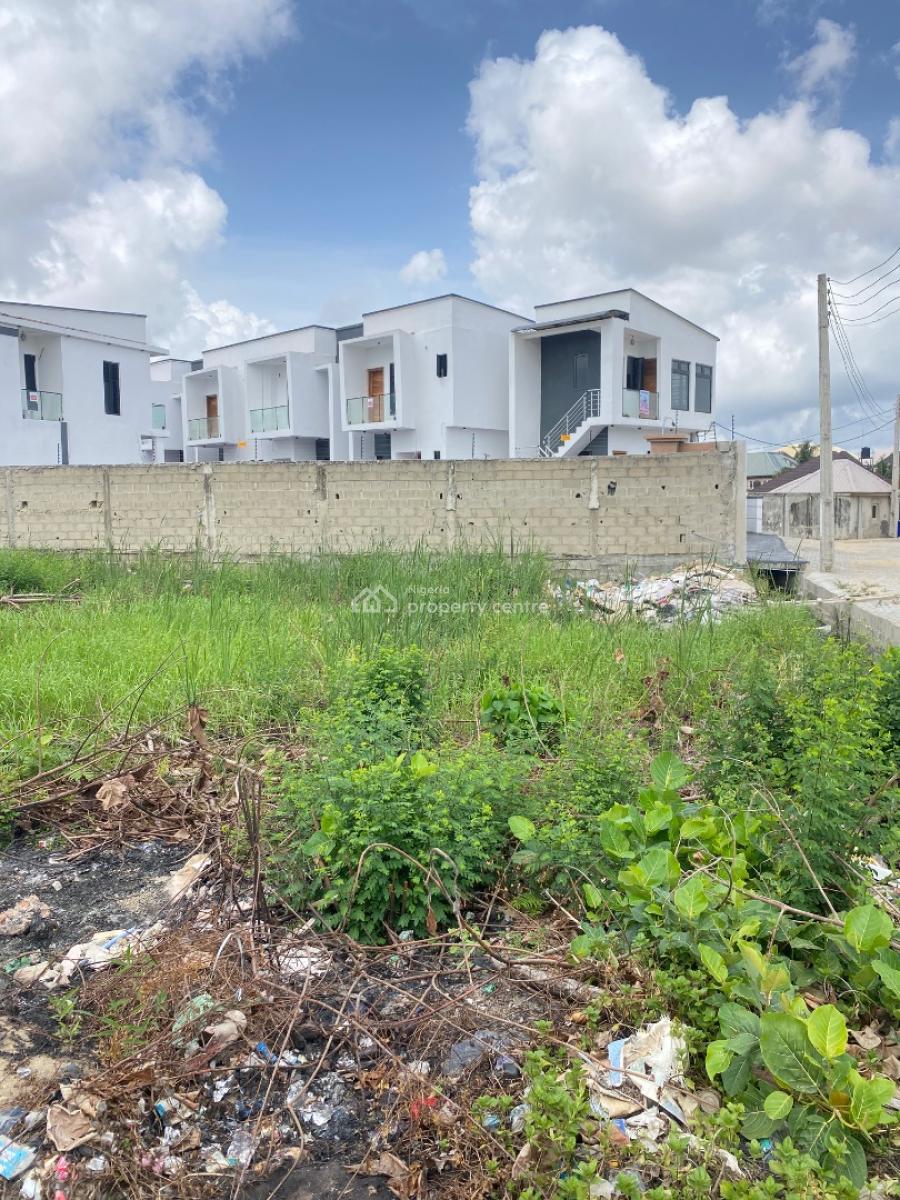 Half Plot of Land Measuring 320sqm Cornerpiece Land, Thomas Estate, Ajah, Lagos, Residential Land for Sale