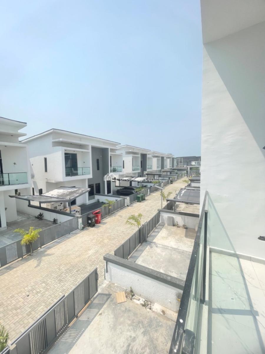 Luxury 4 Bedroom Semi-detached with Bq, By Second Toll Gate, Lekki, Lagos, Semi-detached Duplex for Sale