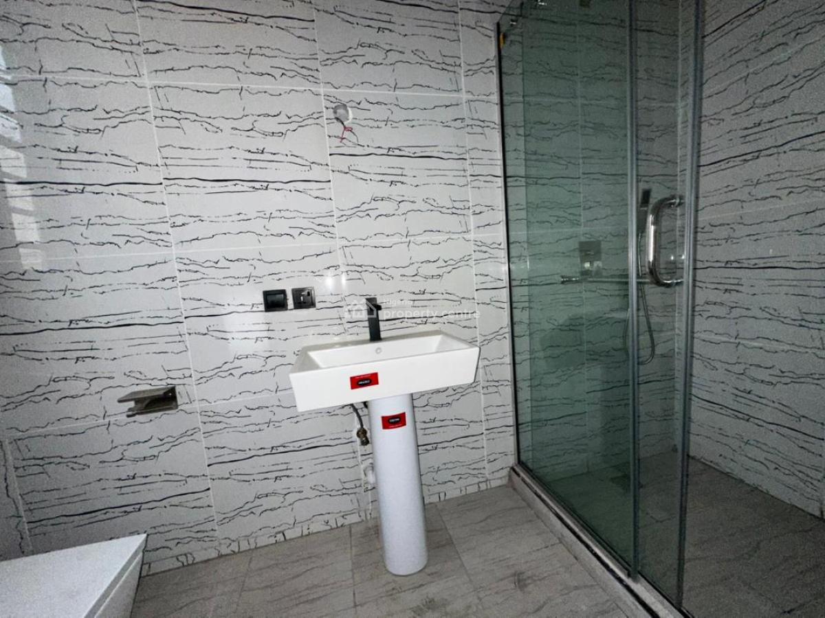 Executive 5 Bedroom Duplex with a Bq, Gra Phase 1, Magodo, Lagos, Detached Duplex for Rent