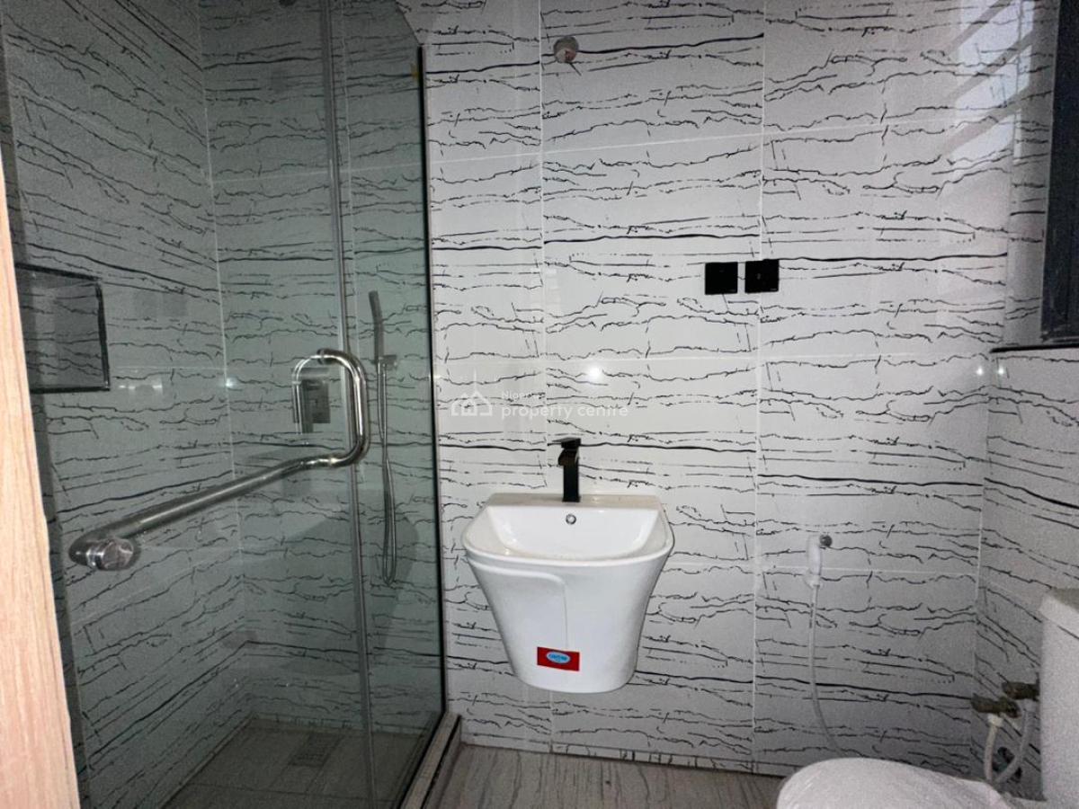 Executive 5 Bedroom Duplex with a Bq, Gra Phase 1, Magodo, Lagos, Detached Duplex for Rent