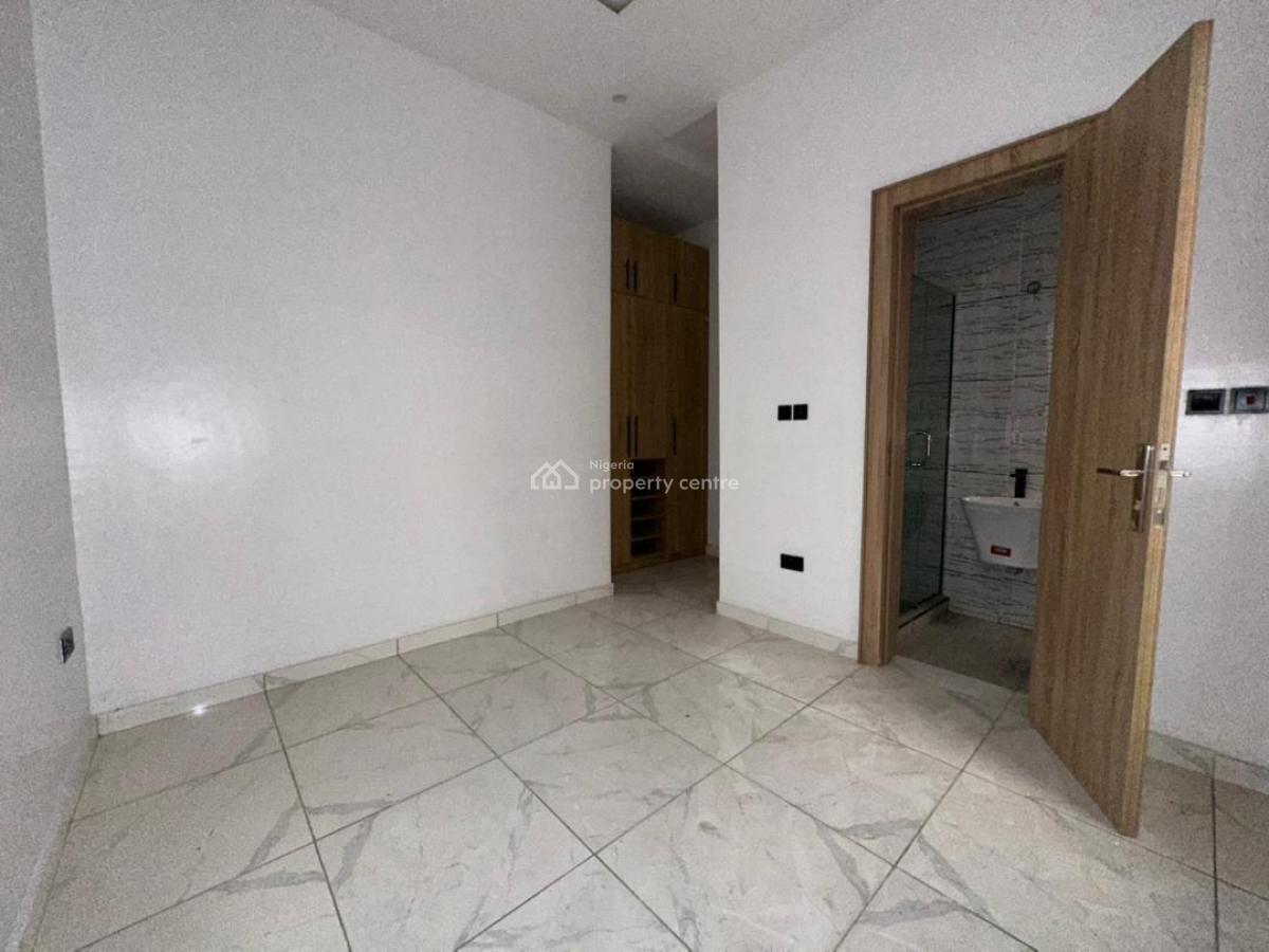 Executive 5 Bedroom Duplex with a Bq, Gra Phase 1, Magodo, Lagos, Detached Duplex for Rent