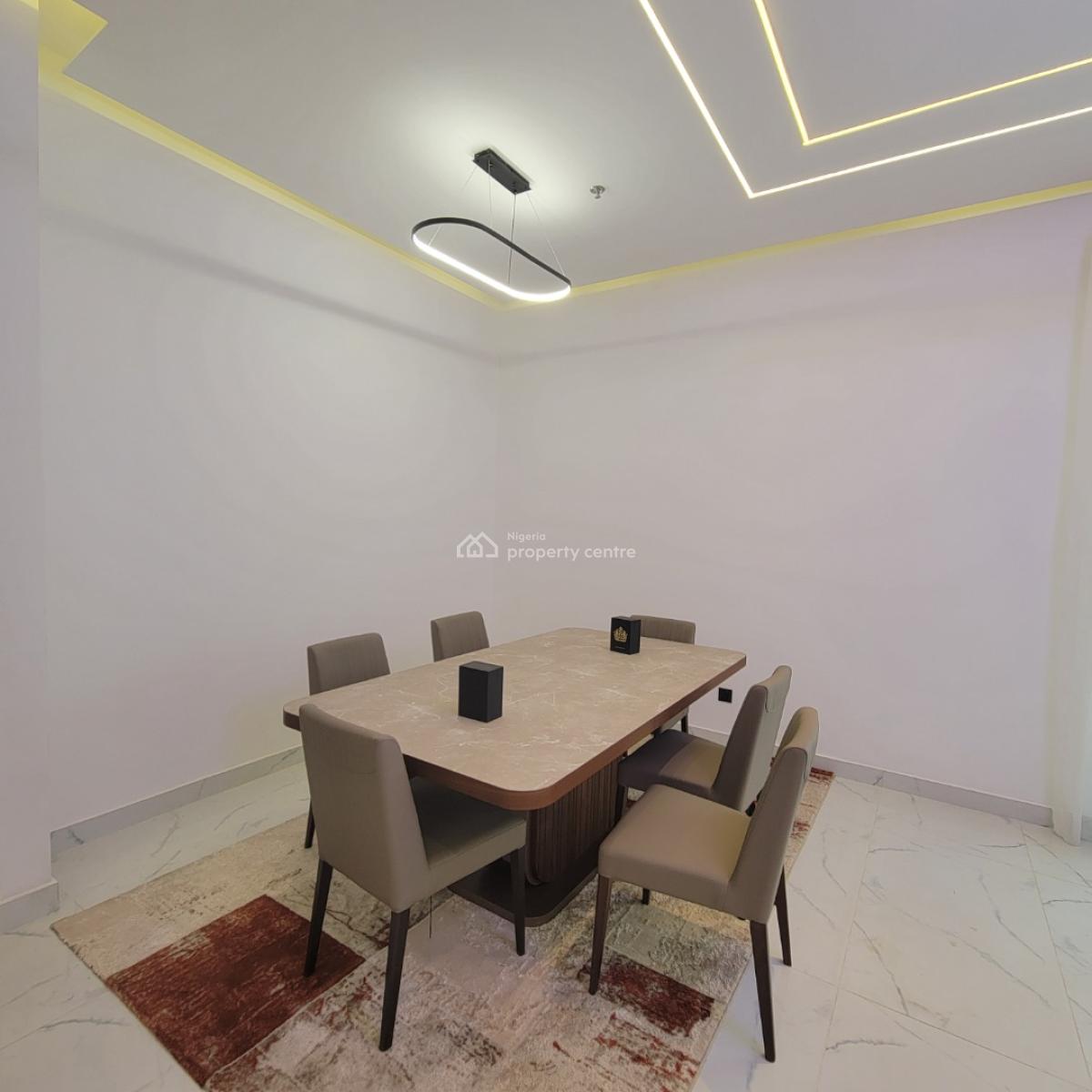 Excellent and Luxurious 3 Bedroom Apartment with a Pool,bq,elevator, Gym, Victoria Island (vi), Lagos, Flat / Apartment for Sale