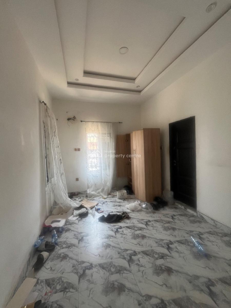 2bedroom Flat, Agunbiade Estate, Ogombo, Ajah, Lagos, Flat / Apartment for Rent