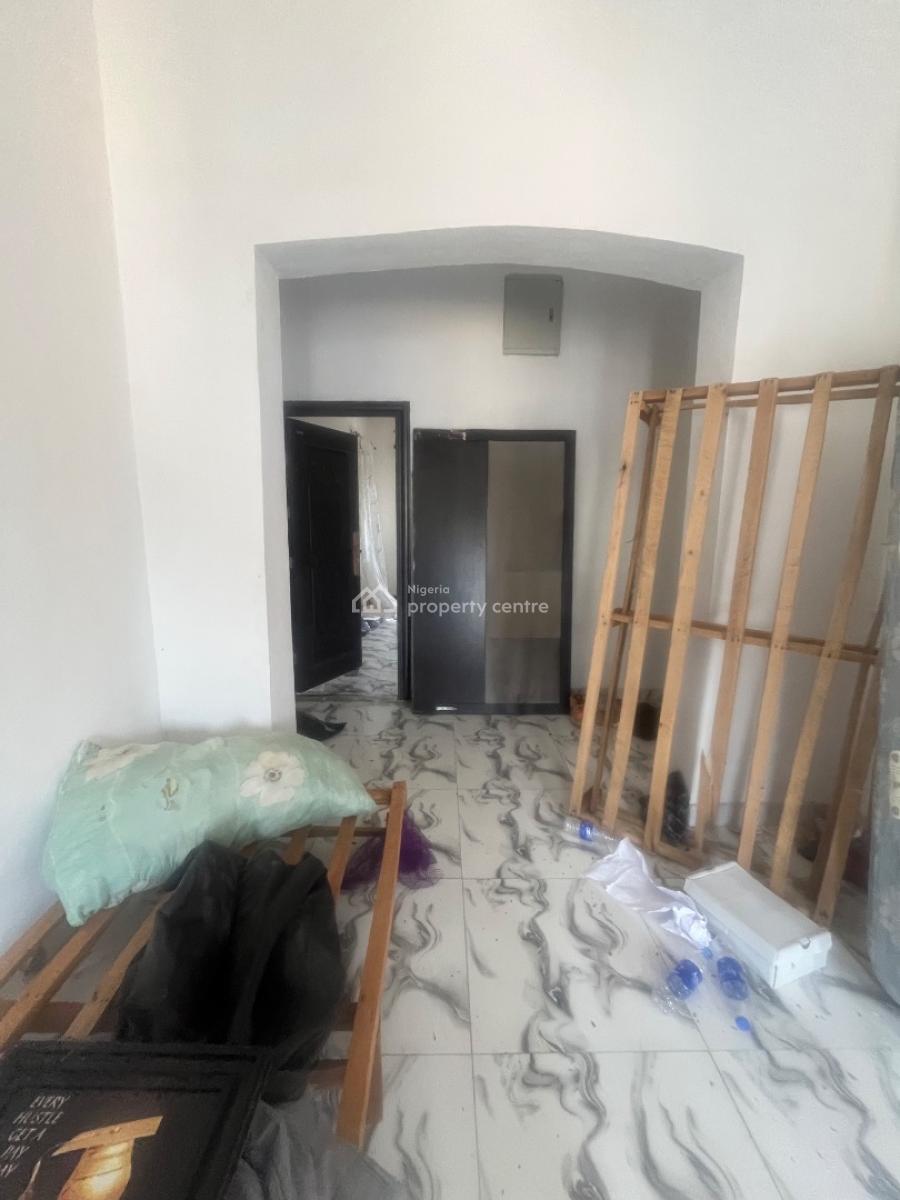 2bedroom Flat, Agunbiade Estate, Ogombo, Ajah, Lagos, Flat / Apartment for Rent