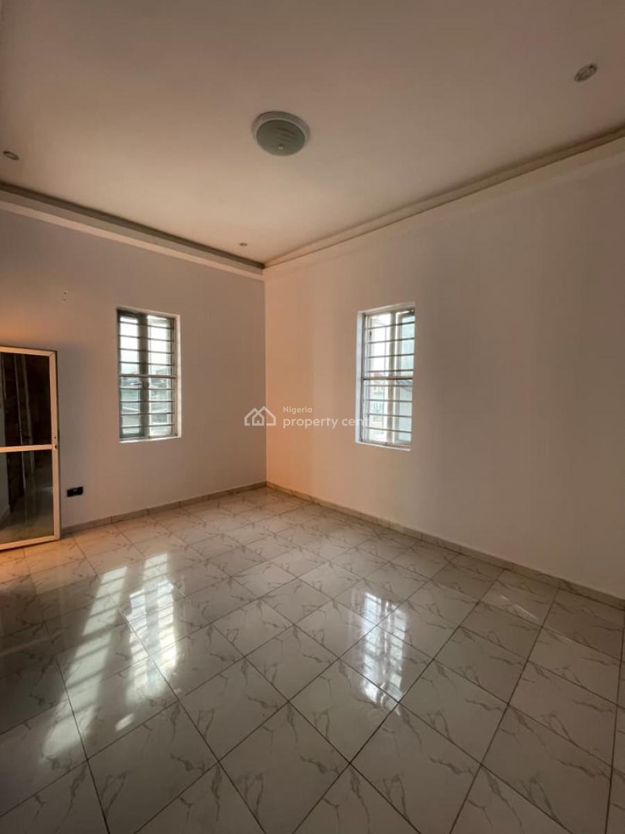 Luxury Studio Apartment with Fitted Kitchen, Off Alpha Beach Road, Lekki, Lagos, Self Contain (single Rooms) for Rent