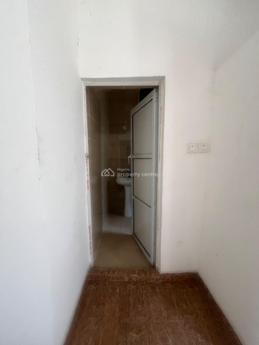 2 Bedroom Flat, Deeper Life, Ogombo, Ajah, Lagos, Flat / Apartment for Rent