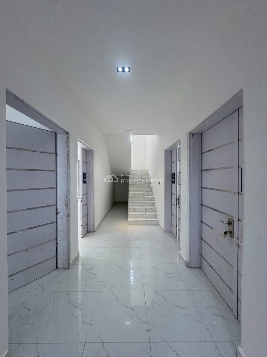 Well Built 2 Bedroom Apartment with Bq, Ikate, Lekki, Lagos, Flat / Apartment for Sale