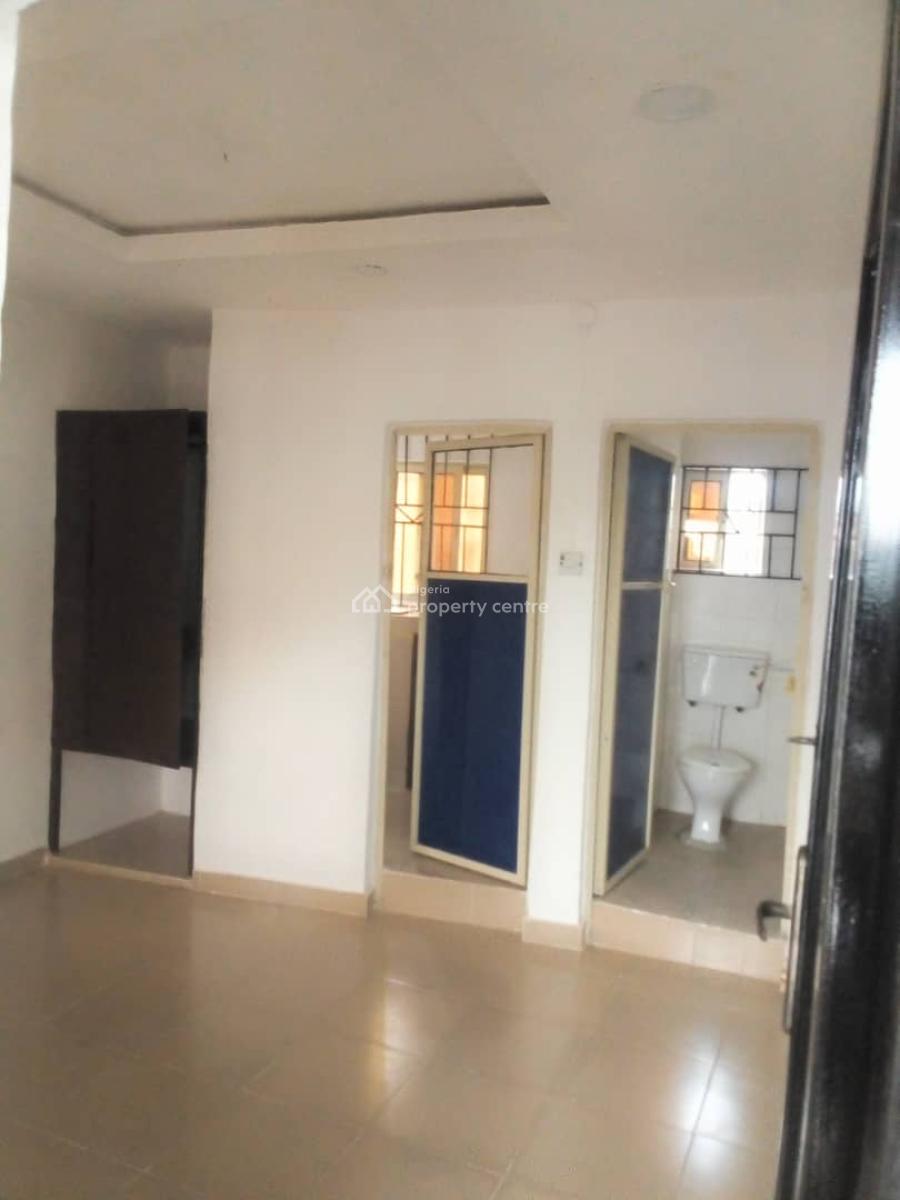 Standard Self Contain, Alapere, Ketu, Lagos, Self Contain (single Rooms) for Rent