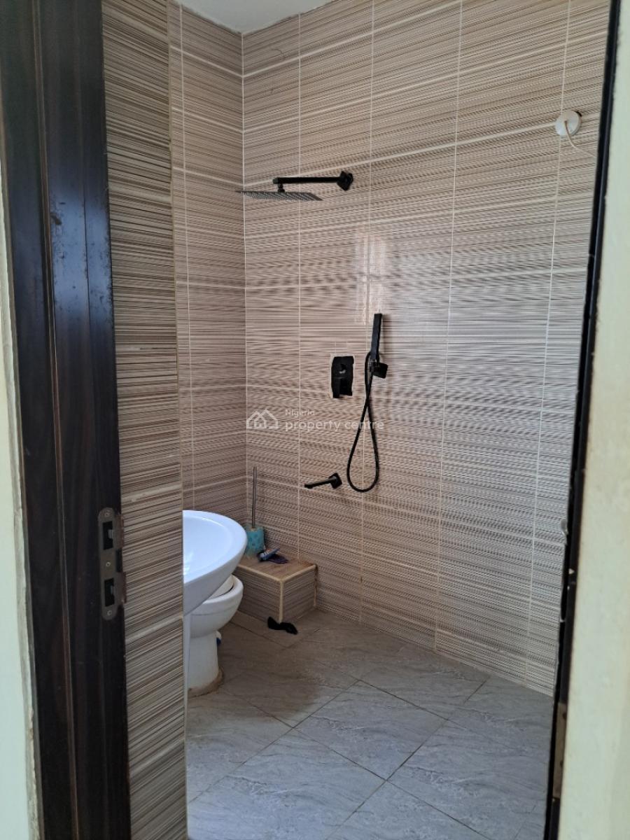 Tasefully Finished and Super Spacious 1 Bedroom, Zone E Extension, After Mtn Mast, Apo Resettlement, Apo, Abuja, Flat / Apartment for Rent