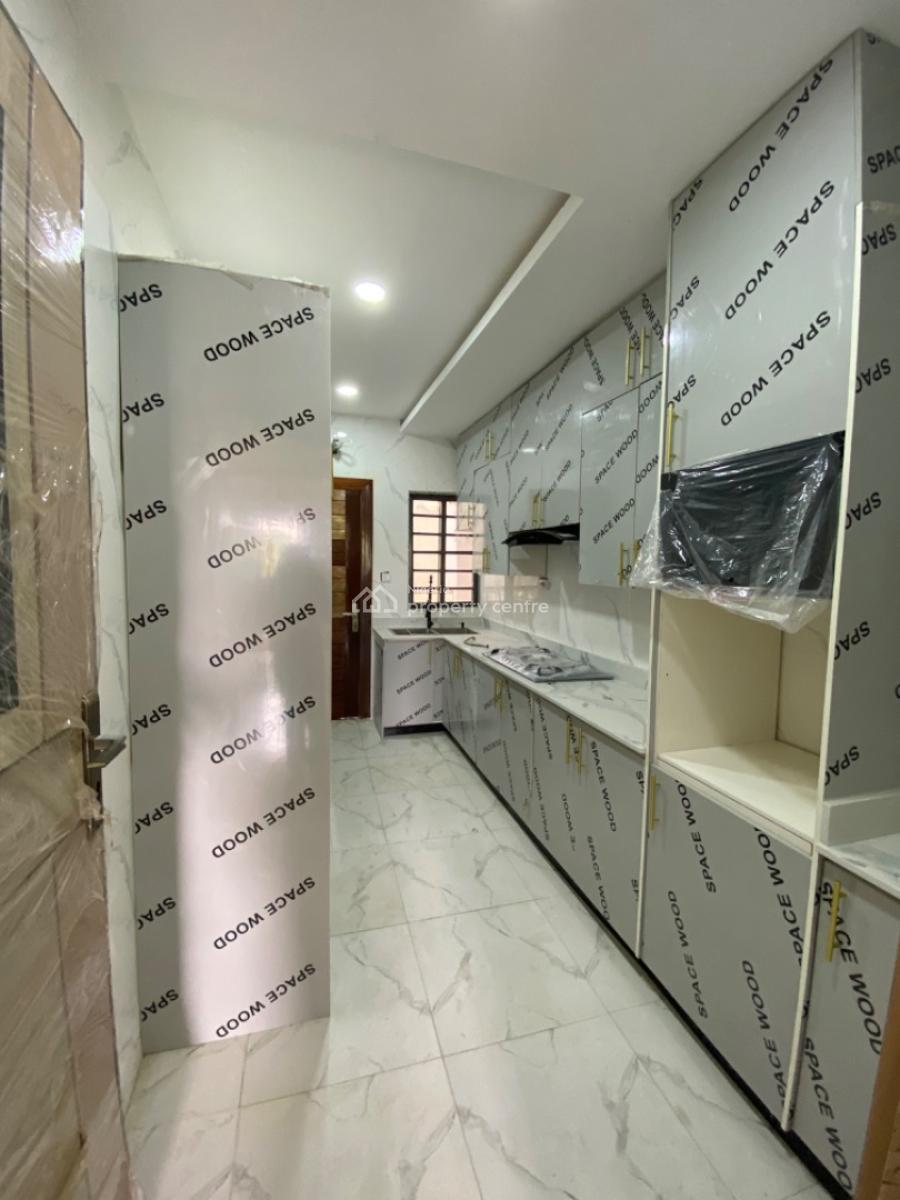 3 Bedroom Apartment, Ologolo, Lekki, Lagos, Flat / Apartment for Rent