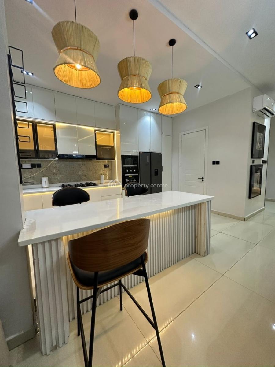 3 Bedroom Apartment, Lekki Phase 1, Lekki, Lagos, Flat / Apartment Short Let