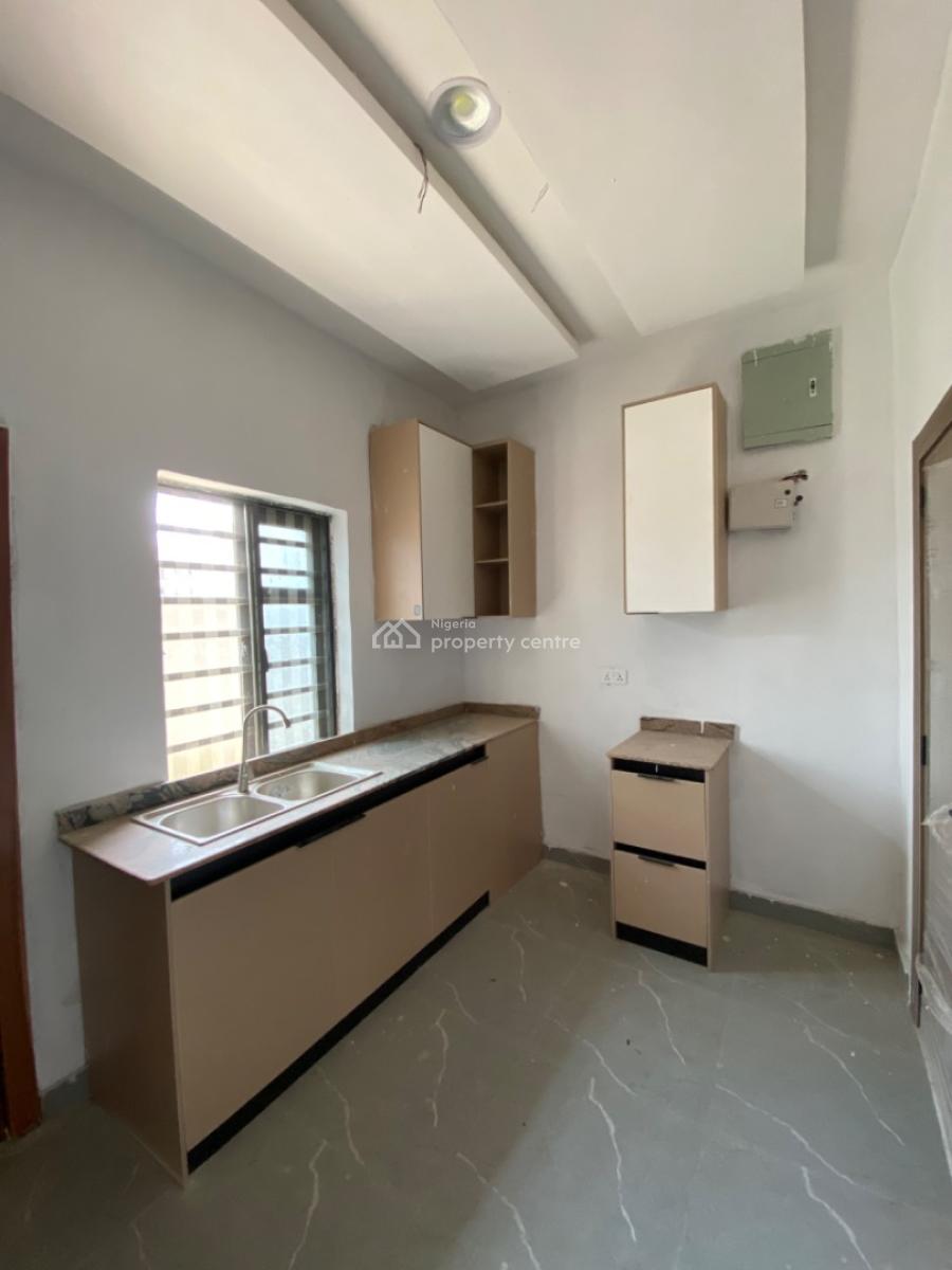 2 Bedroom Terrace Duplex, Ologolo, Lekki, Lagos, Terraced Duplex for Rent