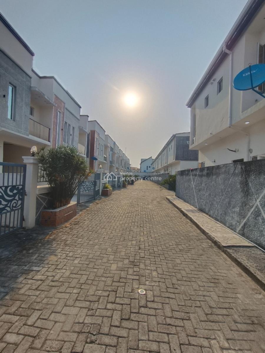 Decent 4 Bedroom Terrace Duplex with Bq, Besides De Dem Park, Ajah, Lagos, Detached Duplex for Sale