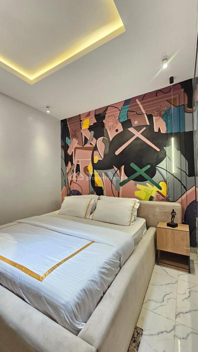 Luxe 2 Bedroom Apartment with Swimming Pool and Gym, Chibo Ofodile Close, Lekki Phase 1, Lekki, Lagos, Flat / Apartment Short Let