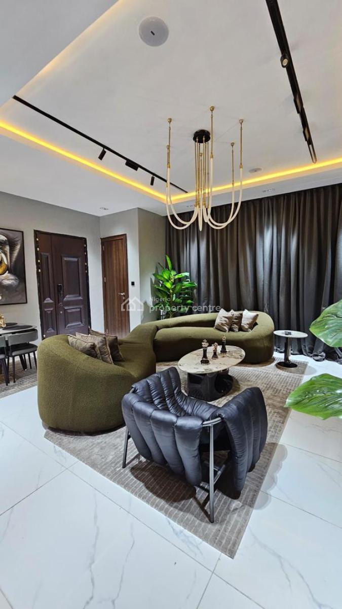 Luxe 2 Bedroom Apartment with Swimming Pool and Gym, Chibo Ofodile Close, Lekki Phase 1, Lekki, Lagos, Flat / Apartment Short Let