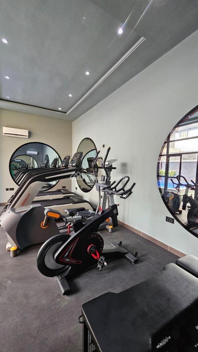 Luxe 2 Bedroom Apartment with Swimming Pool and Gym, Chibo Ofodile Close, Lekki Phase 1, Lekki, Lagos, Flat / Apartment Short Let