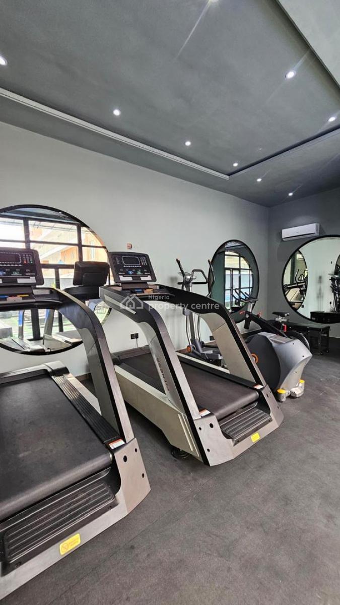 Luxe 2 Bedroom Apartment with Swimming Pool and Gym, Chibo Ofodile Close, Lekki Phase 1, Lekki, Lagos, Flat / Apartment Short Let