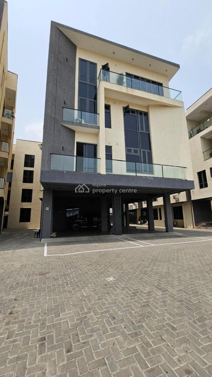 Luxe 2 Bedroom Apartment with Swimming Pool and Gym, Chibo Ofodile Close, Lekki Phase 1, Lekki, Lagos, Flat / Apartment Short Let