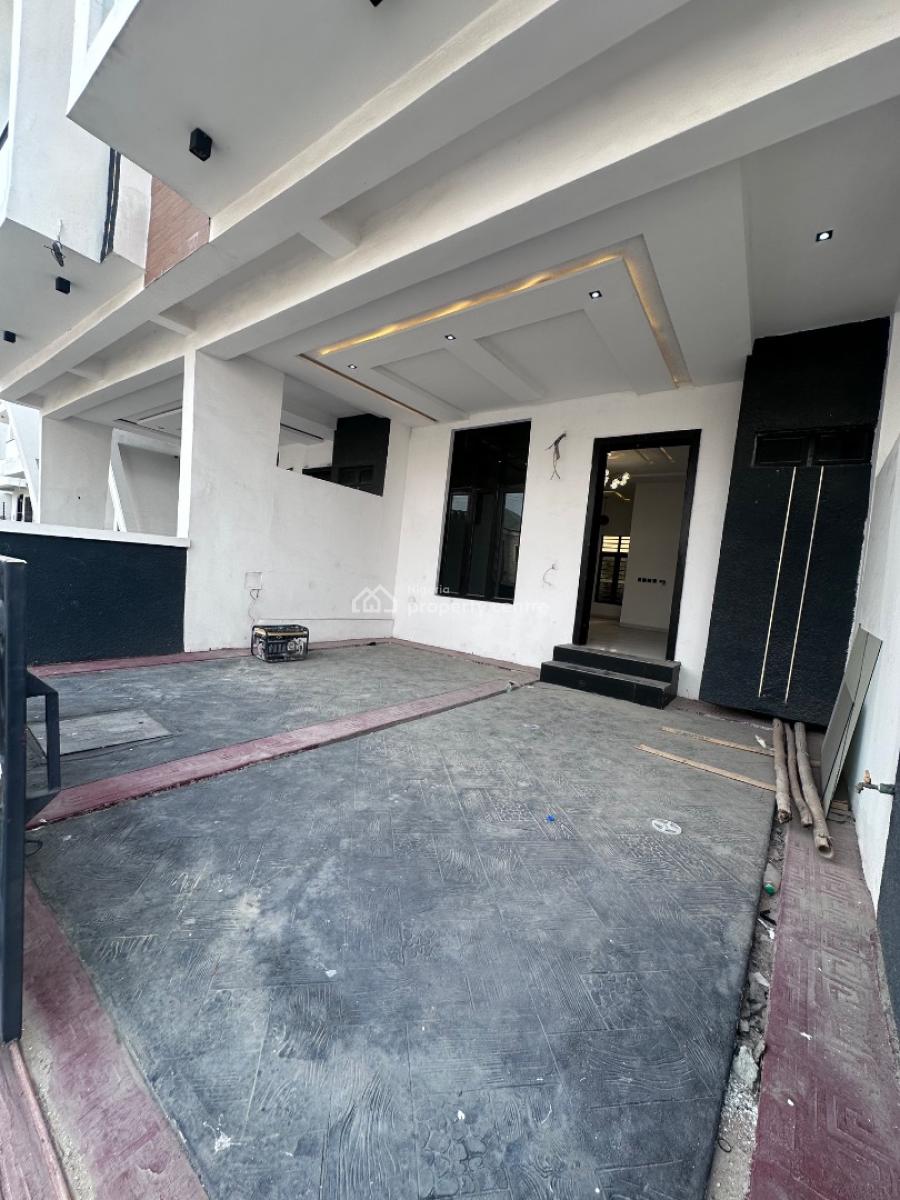 4 Bedroom Terrace Duplex Self Compound, Ikota, Lekki, Lagos, Terraced Duplex for Sale