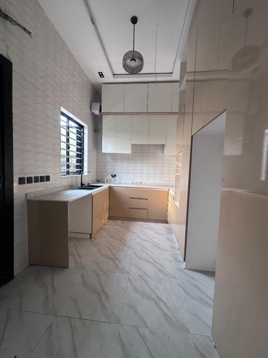 4 Bedroom Terrace Duplex Self Compound, Ikota, Lekki, Lagos, Terraced Duplex for Sale