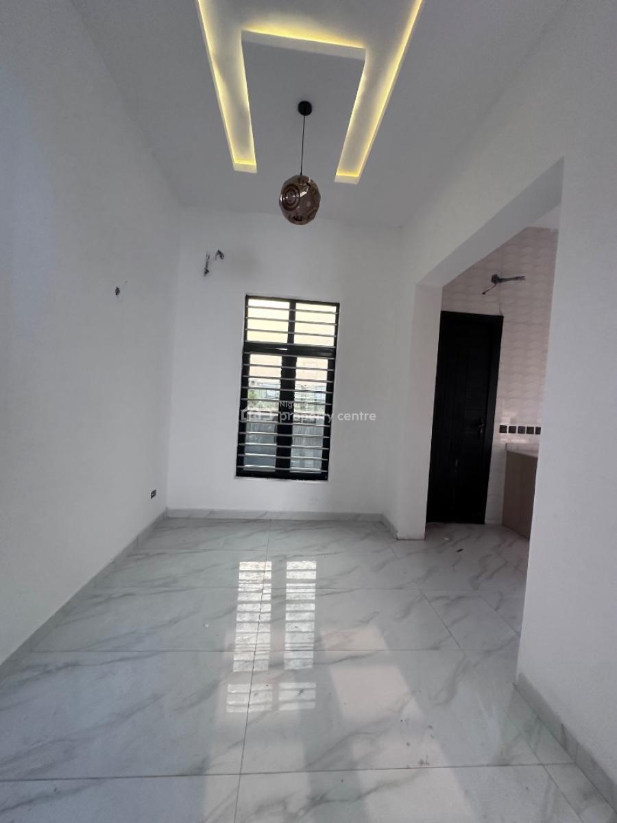 4 Bedroom Terrace Duplex Self Compound, Ikota, Lekki, Lagos, Terraced Duplex for Sale