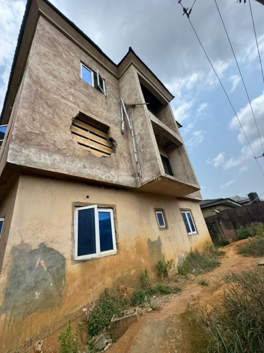 2 Bedroom Apartments, Palm Avenue, Mushin, Lagos, Flat / Apartment for Sale